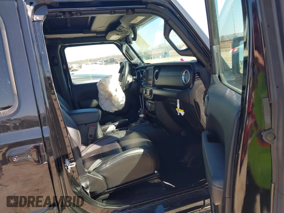 2022 Jeep Wrangler Unlimited Sahara with VIN 1C4JJXP69NW269462, listed as a IAAI auction lot 41759162 with 19,629 mi miles and . Bid and sale history available at DreamBid. Image 5.