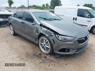 2018 Buick Regal Preferred with VIN W04GL6SX4J1136480, listed as a IAAI auction lot 42472510 with 117,210 mi miles and . Bid and sale history available at DreamBid. Image 1.