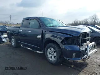 2018 Ram 1500 Tradesman z VIN 1C6RR6FG3JS325243, wystawiony jako IAAI lot #41630019 z przebiegiem 54 019 mil mil oraz . Historia ofert i sprzedaży dostępna na DreamBid. Obrazek 1.