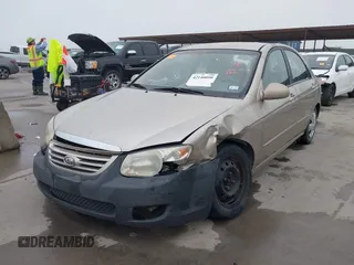 2007 Kia Spectra EX z VIN KNAFE121775404494, wystawiony jako IAAI lot #42140090 z przebiegiem 177 994 mil mil oraz . Historia ofert i sprzedaży dostępna na DreamBid. Obrazek 6.