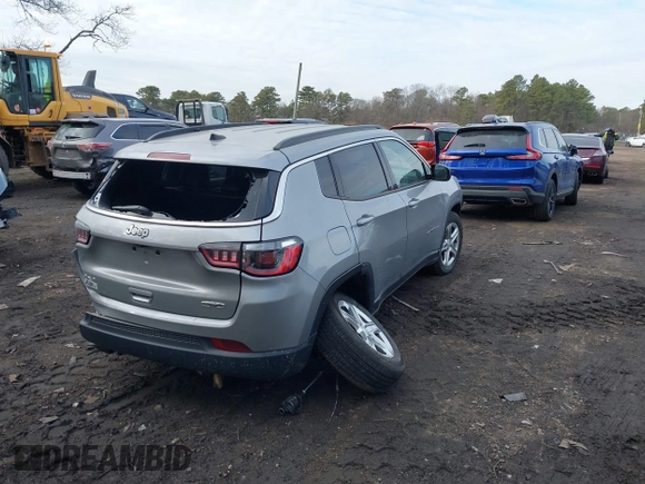 2023 Jeep Compass Latitude with VIN 3C4NJDBN9PT538860, listed as a IAAI auction lot 41437096 with 30,589 mi miles and . Bid and sale history available at DreamBid. Image 4.