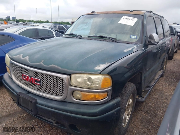 2004 GMC Yukon XL Denali with VIN 1GKFK66UX4J254627, listed as a IAAI auction lot 42000248 with 1 mi miles. Bid and sale history available at carsss.com. Image 2.