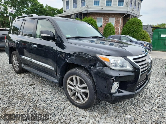 2013 Lexus LX 570 with VIN JTJHY7AX8D4086816, listed as a Copart auction lot 62361585 with Not provided miles and Clean title. Bid and sale history available at DreamBid. Image 4.