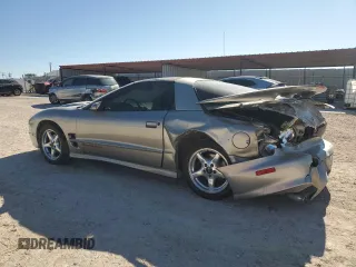 2000 Pontiac Firebird Formula with VIN 2G2FV22G7Y2113041, listed as a Copart auction lot 89356715 with 138,661 mi miles and Salvage Title. Bid and sale history available at carsss.com. Image 2.