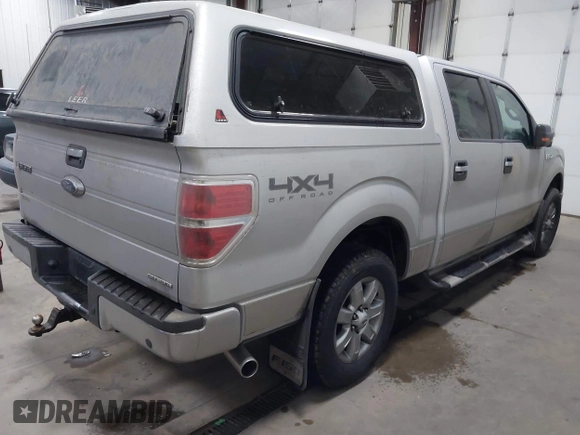 2014 Ford F-150 XL with VIN 1FTFW1EFXEFB69619, listed as a IAAI auction lot 41360500 with 196,708 mi miles and . Bid and sale history available at carsss.com. Image 4.