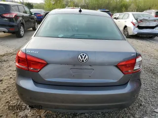 2015 Volkswagen Passat Limited Edition Edition z VIN 1VWAT7A34FC038364, wystawiony jako Copart lot #53844245 z przebiegiem 205 658 mil mil oraz Nie do naprawy • Non repairable. Historia ofert i sprzedaży dostępna na DreamBid. Obrazek 6.