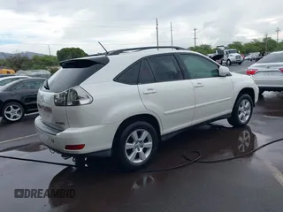 2007 Lexus RX 350 with VIN JTJGK31U870002338, listed as a IAAI auction lot 41755649 with 211,151 mi miles. Bid and sale history available at carsss.com. Image 4.