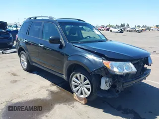 2011 Subaru Forester X Premium с VIN JF2SHADC1BH707111, выставлен на аукционе IAAI как лот 42331542 с пробегом 154 851 миль миль и . История ставок и продаж доступна на DreamBid. Изображение 1.