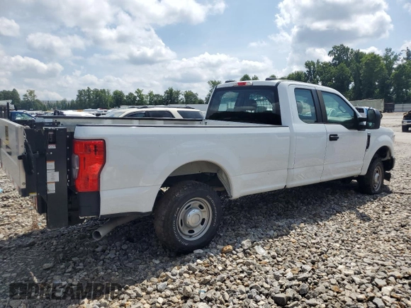 2022 Ford F-250 XL with VIN 1FT7X2B67NEF13442, listed as a Copart auction lot 65150655 with Not provided miles and Salvage title. Bid and sale history available at DreamBid. Image 3.