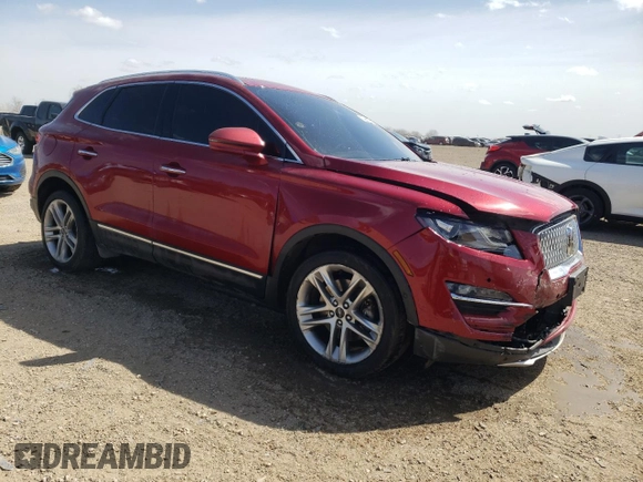 2019 Lincoln MKC Reserve z VIN 5LMTJ3DH6KUL39670, wystawiony jako Copart lot #52692875 z przebiegiem 39 235 mil mil oraz Szkoda całkowita • Salvage title. Historia ofert i sprzedaży dostępna na DreamBid. Obrazek 4.