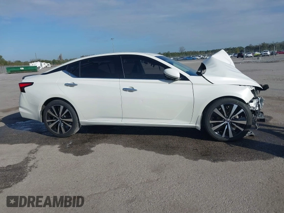 2019 Nissan Altima 2.5 Platinum with VIN 1N4BL4FV7KC219605, listed as a IAAI auction lot 40867438 with 80,208 mi miles. Bid and sale history available at carsss.com. Image 13.