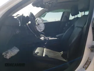 2021 Alfa Romeo Giulia Ti z VIN ZARFANBN0M7642850, wystawiony jako Copart lot #53498445 z przebiegiem Nie podano mil oraz Szkoda całkowita • Salvage title. Historia ofert i sprzedaży dostępna na DreamBid. Obrazek 7.