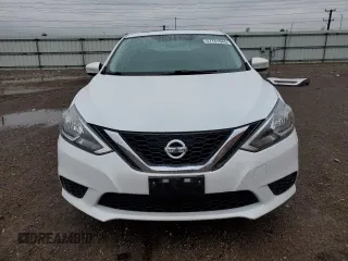 2017 Nissan Sentra SV z VIN 3N1AB7AP7HY329818, wystawiony jako Copart lot #57761045 z przebiegiem 46 313 mil mil oraz Szkoda całkowita • Salvage title. Historia ofert i sprzedaży dostępna na DreamBid. Obrazek 5.