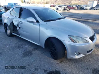 2006 Lexus IS 250 Manual with VIN JTHBK262865008252, listed as a Copart auction lot 84763724 with 140,277 mi miles and Salvage Title. Bid and sale history available at carsss.com. Image 4.