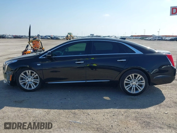 2018 Cadillac XTS Luxury with VIN 2G61M5S36J9120571, listed as a IAAI auction lot 41486816 with 77,302 mi miles. Bid and sale history available at carsss.com. Image 15.