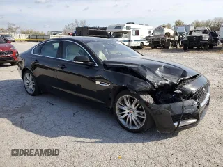2016 Jaguar XF 35t Prestige with VIN SAJBK4BV0GCY12024, listed as a Copart auction lot 78286024 with 96,481 mi miles and Salvage Title. Bid and sale history available at carsss.com. Image 4.