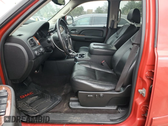 2008 GMC Sierra 1500 Work Truck z VIN 2GTEK13MX81100983, wystawiony jako Copart lot #53109175 z przebiegiem 133 021 mil mil oraz Szkoda całkowita • Salvage title. Historia ofert i sprzedaży dostępna na DreamBid. Obrazek 7.