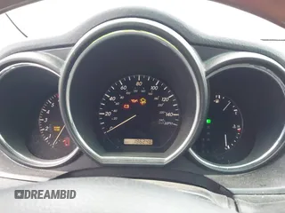 2004 Lexus RX 330 z VIN JTJHA31U440047313, wystawiony jako IAAI lot #41892936 z przebiegiem 196 246 mil mil oraz . Historia ofert i sprzedaży dostępna na DreamBid. Obrazek 7.