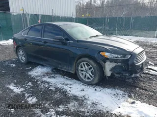 2015 Ford Fusion SE z VIN 1FA6P0HD2F5131106, wystawiony jako IAAI lot #38631928 z przebiegiem 87 852 mil mil oraz . Historia ofert i sprzedaży dostępna na DreamBid. Obrazek 1.