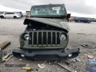 2021 Jeep Wrangler Unlimited Willys with VIN 1C4HJXDM5MW546429, listed as a Copart auction lot 48635325 with 16,353 mi miles and Salvage Title. Bid and sale history available at DreamBid. Image 5.