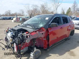 2025 Jeep Compass Limited with VIN 3C4NJDCN6ST560628, listed as a IAAI auction lot 41989364 with Not provided miles and . Bid and sale history available at DreamBid. Image 6.