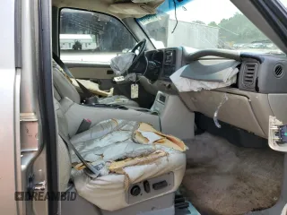 2002 GMC Yukon SLT z VIN 1GKEC13Z22R158811, wystawiony jako Copart lot #74568464 z przebiegiem Nie podano mil oraz Szkoda całkowita • Salvage title. Historia ofert i sprzedaży dostępna na DreamBid. Obrazek 7.