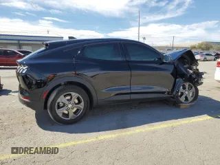 2023 Ford Mustang Mach-E Select z VIN 3FMTK1R40PMA84844, wystawiony jako Copart lot #50783325 z przebiegiem 8968 mil mil oraz Szkody całkowita. Historia ofert i sprzedaży dostępna na DreamBid. Obrazek 3.