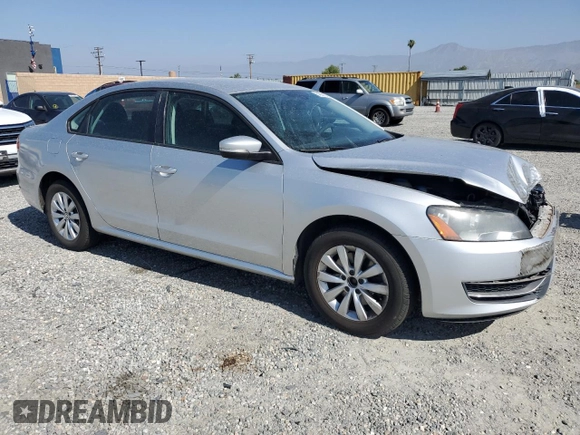 2013 Volkswagen Passat Wolfsburg Edition z VIN 1VWAH7A31DC027577, wystawiony jako Copart lot #54858125 z przebiegiem 88 685 mil mil oraz Szkoda całkowita • Salvage title. Historia ofert i sprzedaży dostępna na DreamBid. Obrazek 4.