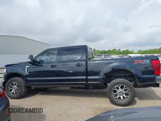2020 Ford F-250 XL z VIN 1FT7W2BN1LEE18561, wystawiony jako IAAI lot #42178103 z przebiegiem 103 408 mil mil oraz . Historia ofert i sprzedaży dostępna na DreamBid. Obrazek 14.