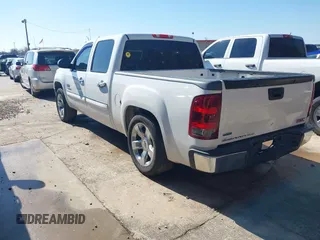 2010 GMC Sierra 1500 SLE z VIN 3GTRCVE07AG168378, wystawiony jako IAAI lot #41648188 z przebiegiem Nie podano mil oraz . Historia ofert i sprzedaży dostępna na DreamBid. Obrazek 3.