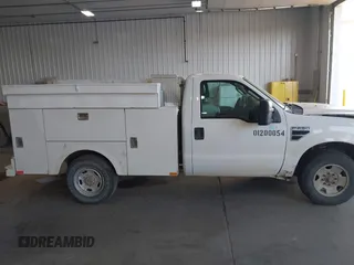 2010 Ford F-250 XL with VIN 1FTNF2A57AEA49825, listed as a IAAI auction lot 42242032 with 188,085 mi miles and . Bid and sale history available at DreamBid. Image 13.