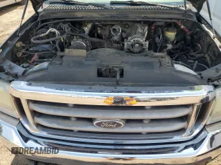 2003 Ford F-350 XL z VIN 1FTWW33F53EA72524, wystawiony jako Copart lot #58817635 z przebiegiem 117 675 mil mil oraz Czysty tytuł • Clean title. Historia ofert i sprzedaży dostępna na DreamBid. Obrazek 11.