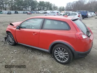 2009 Volvo C30 z VIN YV1MK672992142333, wystawiony jako Copart lot #47728015 z przebiegiem 110 622 mil mil oraz Szkoda całkowita • Salvage title. Historia ofert i sprzedaży dostępna na DreamBid. Obrazek 2.