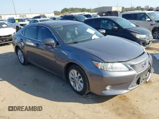 2013 Lexus ES 300h Hybrid with VIN JTHBW1GG9D2016268, listed as a IAAI auction lot 41691712 with 134,827 mi miles. Bid and sale history available at carsss.com. Image 1.
