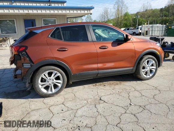 2021 Buick Encore GX Preferred с VIN KL4MMCSL5MB141259, выставлен на аукционе Copart как лот 54479185 с пробегом 56 937 миль миль и Списание • Salvage title. История ставок и продаж доступна на DreamBid. Изображение 3.