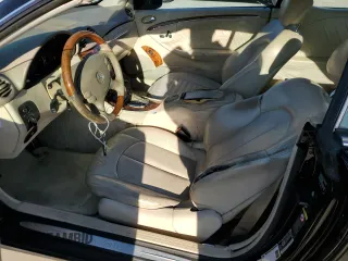 2007 Mercedes-Benz CLK 350 with VIN WDBTJ56H87F209934, listed as a Copart auction lot 81352814 with 300,745 mi miles and Salvage Title. Bid and sale history available at DreamBid. Image 7.