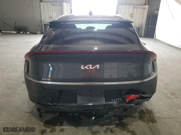 2023 Kia EV6 Wind with VIN KNDC34LA3P5128911, listed as a Copart auction lot 67676254 with 33,847 mi miles and Non Repairable. Bid and sale history available at carsss.com. Image 6.