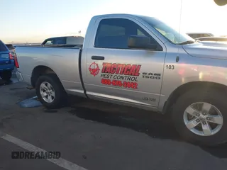 2018 Ram 1500 Tradesman with VIN 3C6JR6AG0JG146069, listed as a IAAI auction lot 40372964 with 153,376 mi miles and . Bid and sale history available at DreamBid. Image 13.