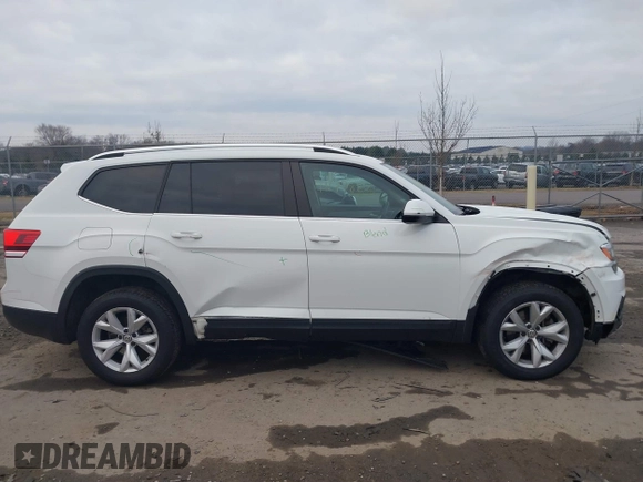 2018 Volkswagen Atlas S with VIN 1V2AP2CAXJC532712, listed as a IAAI auction lot 41177882 with 105,832 mi miles and . Bid and sale history available at DreamBid. Image 13.