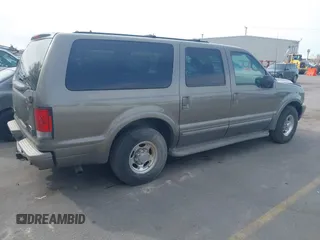 2002 Ford Excursion Limited z VIN 1FMNU42S42ED36879, wystawiony jako IAAI lot #41962773 z przebiegiem Nie podano mil oraz . Historia ofert i sprzedaży dostępna na DreamBid. Obrazek 4.