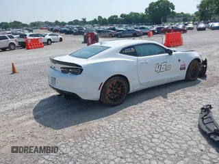 2019 Chevrolet Camaro 2SS с VIN 1G1FG1R78K0153815, выставлен на аукционе IAAI как лот 42409195 с пробегом 23 314 миль миль и . История ставок и продаж доступна на DreamBid. Изображение 4.