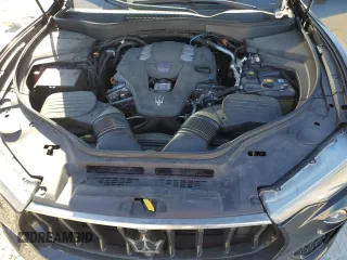 2021 Maserati Levante S z VIN ZN661YUS6MX366073, wystawiony jako Copart lot #80206954 z przebiegiem 50 560 mil mil oraz Nie do naprawy • Non repairable. Historia ofert i sprzedaży dostępna na DreamBid. Obrazek 12.