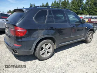 2012 BMW X5 35d z VIN 5UXZW0C59CL670242, wystawiony jako Copart lot #57638165 z przebiegiem 174 430 mil mil oraz Szkoda całkowita • Salvage title. Historia ofert i sprzedaży dostępna na DreamBid. Obrazek 3.