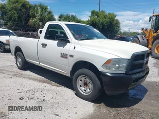 2014 Ram 2500 Tradesman z VIN 3C6LR4AT2EG257089, wystawiony jako IAAI lot #42384663 z przebiegiem 177 313 mil mil oraz . Historia ofert i sprzedaży dostępna na DreamBid. Obrazek 1.