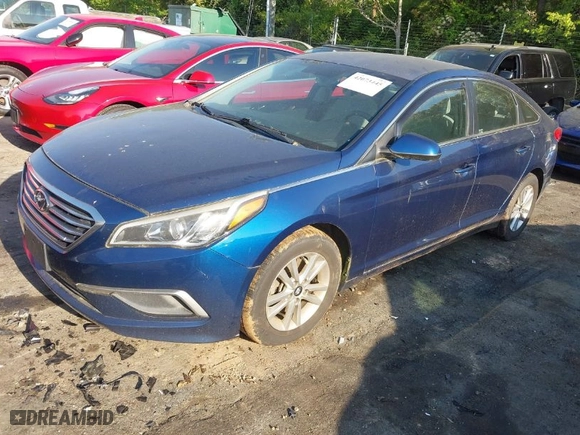 2016 Hyundai Sonata 2.4L SE with VIN 5NPE24AFXGH319509, listed as a IAAI auction lot 42073445 with 141,378 mi miles. Bid and sale history available at carsss.com. Image 2.