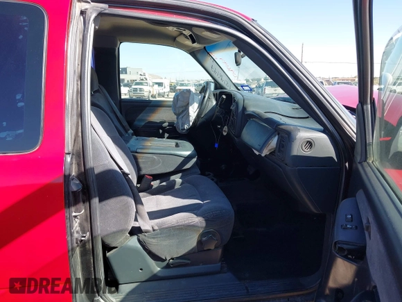 2002 Chevrolet Silverado 1500 LS with VIN 1GCEK19T02Z290774, listed as a IAAI auction lot 42146147 with Not Provided miles and . Bid and sale history available at DreamBid. Image 5.