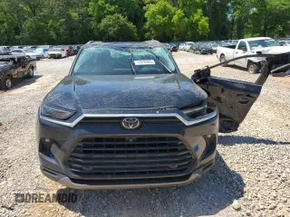 2024 Toyota Highlander XLE with VIN 5TDAAAB51RS018436, listed as a Copart auction lot 53292085 with Not provided miles and Salvage title. Bid and sale history available at DreamBid. Image 5.