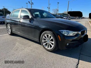 2018 BMW 3 Series 320i xDrive with VIN WBA8A3C5XJA491761, listed as a Copart auction lot 46378445 with 20,760 mi miles and Clean Title. Bid and sale history available at carsss.com. Image 1.