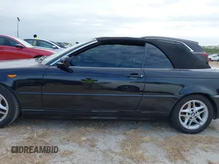 2004 BMW 3 Series 325Ci with VIN WBABW33414PL25483, listed as a IAAI auction lot 40604293 with 1 mi miles. Bid and sale history available at carsss.com. Image 14.