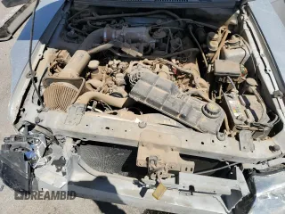 2001 Ford Mustang GT Deluxe z VIN 1FAFP42X61F165305, wystawiony jako Copart lot #53828935 z przebiegiem 175 538 mil mil oraz Szkoda całkowita • Salvage title. Historia ofert i sprzedaży dostępna na DreamBid. Obrazek 11.